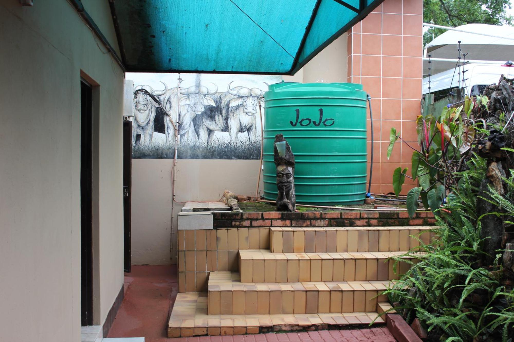 Tzaneen Guest House エクステリア 写真